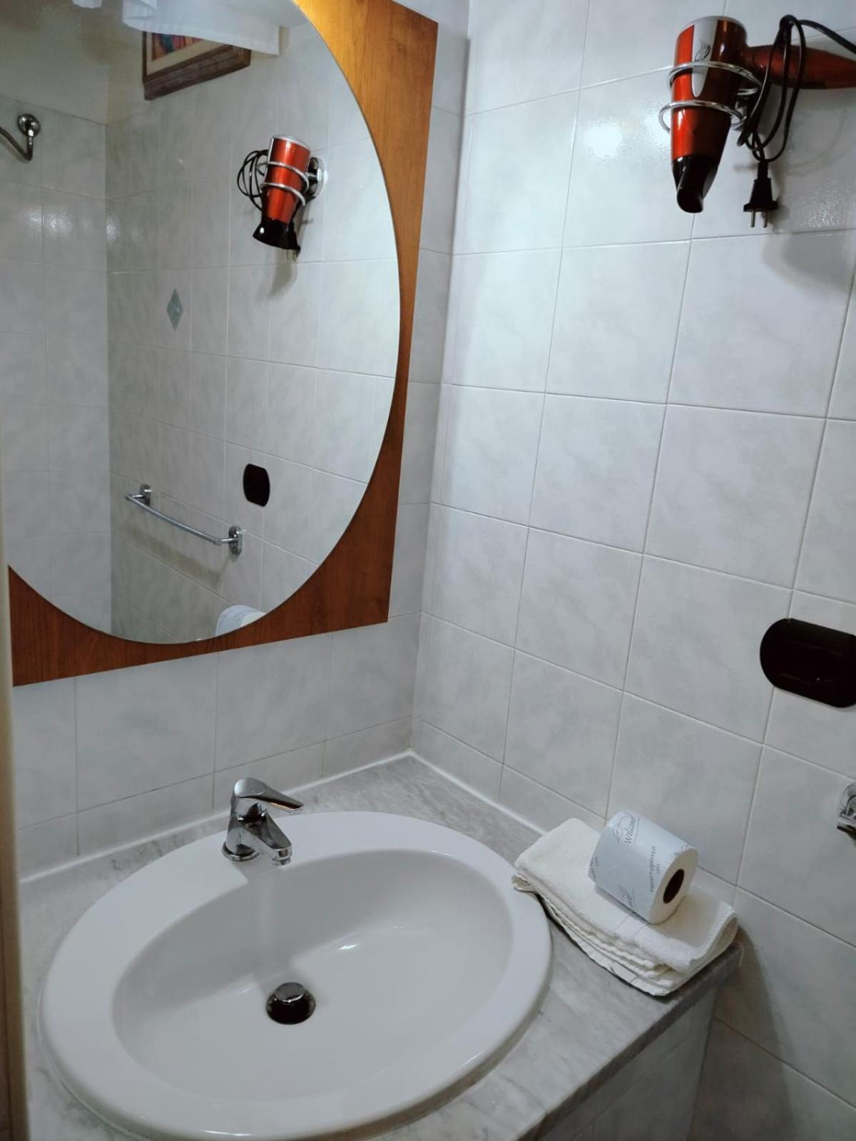 Costa Costa Rooms Sant'Egidio del Monte Albino Phòng bức ảnh