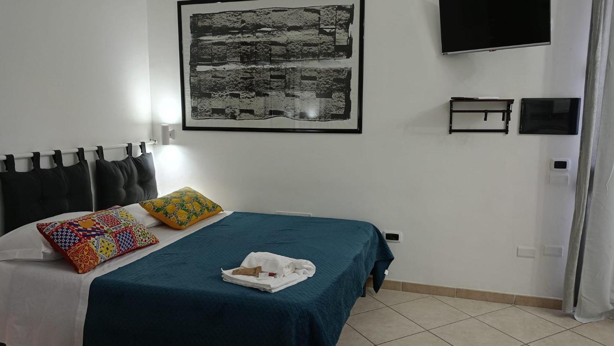 Costa Costa Rooms Sant'Egidio del Monte Albino Phòng bức ảnh